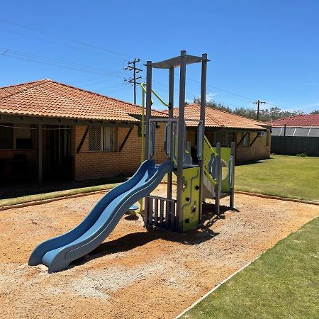 Geraldton'S Ocean West Holiday Units & Short Stay Accommodation Zewnętrze zdjęcie